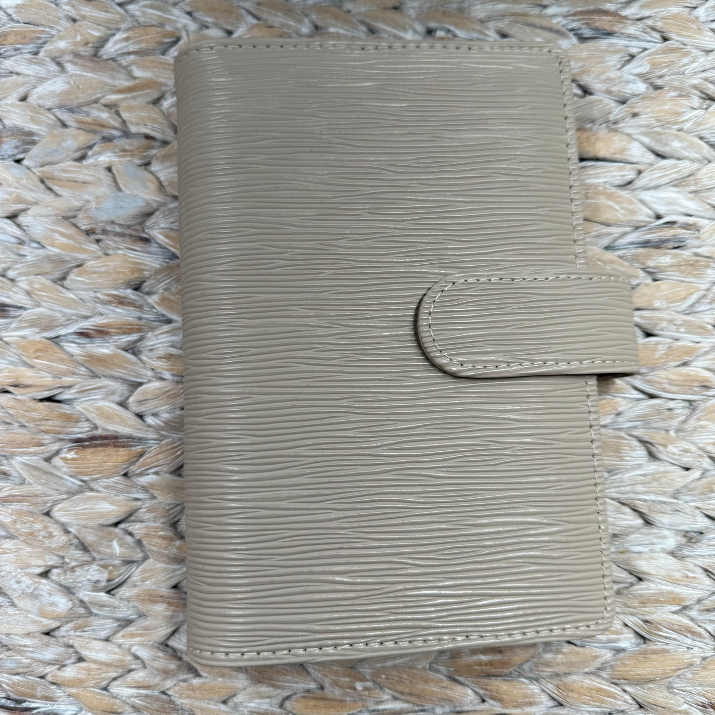 **Perfectly Imperfect** Roxy A6 Binders